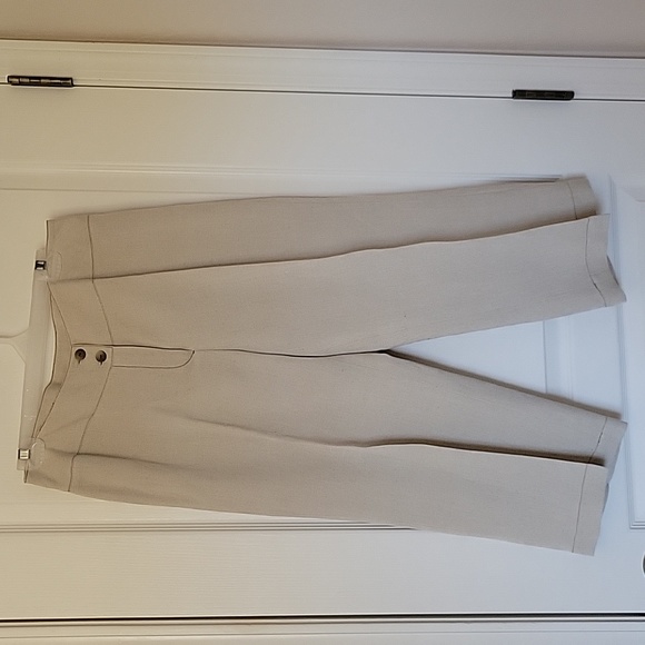 Harve Benard Linen Suit - Picture 2 of 7